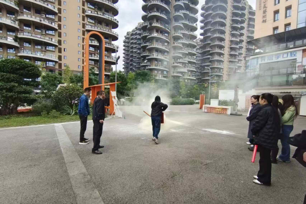 生態(tài)公司開展消防培訓(xùn)演練  筑牢安全生產(chǎn)“防火墻”