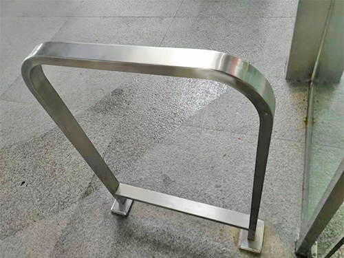 長(zhǎng)沙威彎告訴你：影響不銹鋼彎管開(kāi)裂的原因