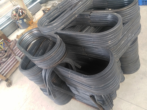 長沙道路護(hù)欄加工-長沙道路護(hù)欄彎管加工——長沙威彎