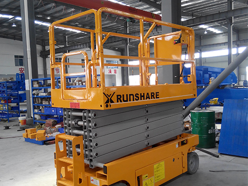 專業(yè)化彎管加工廠方管護(hù)欄實(shí)際安裝效果圖